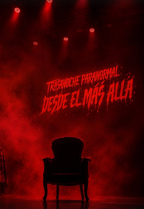 Póster de Trasnoche Paranormal: Desde El Mas Alla